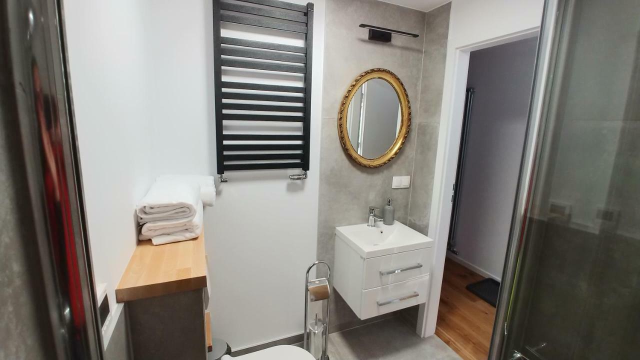 Apartament Bukowy Las Zachelmie  Exterior photo